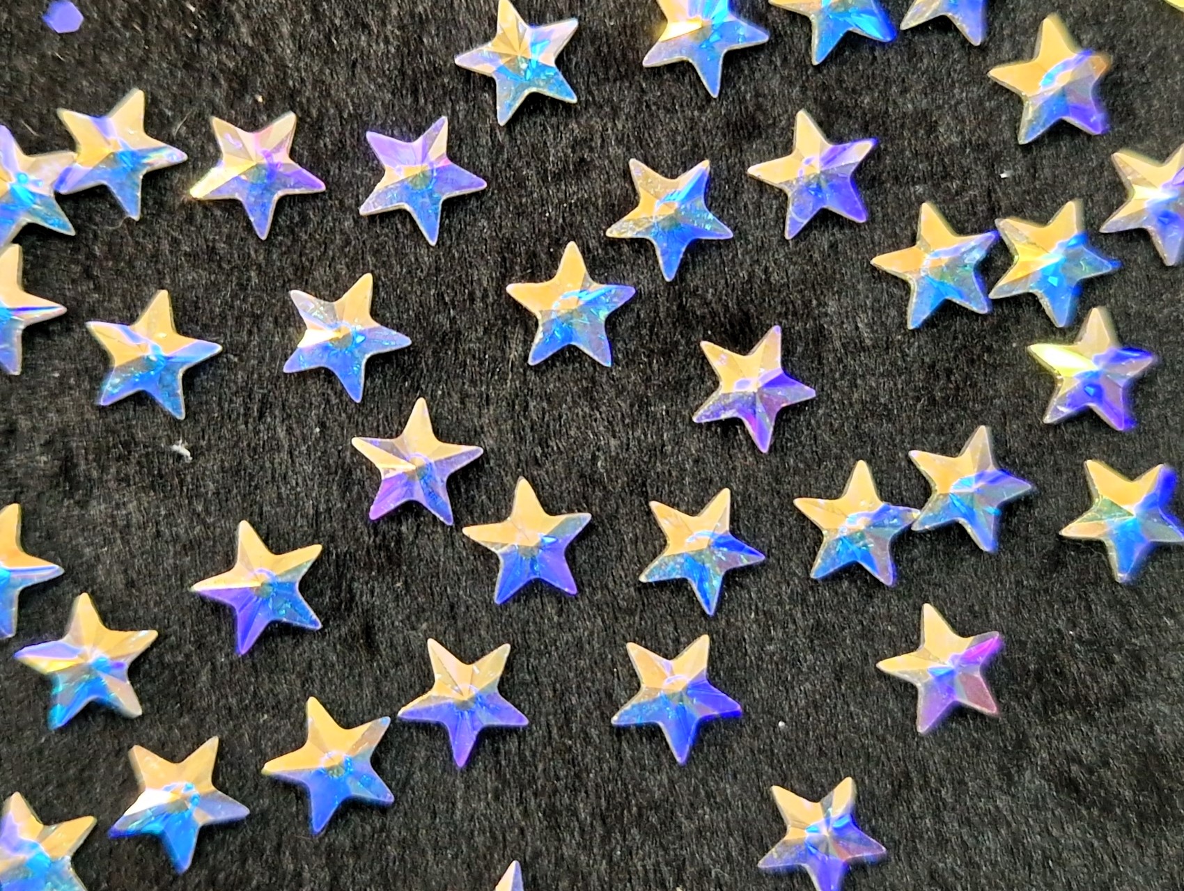 SWAROVSKI 2816 GWIAZDKA AB OPALIZUJĄCE 1szt