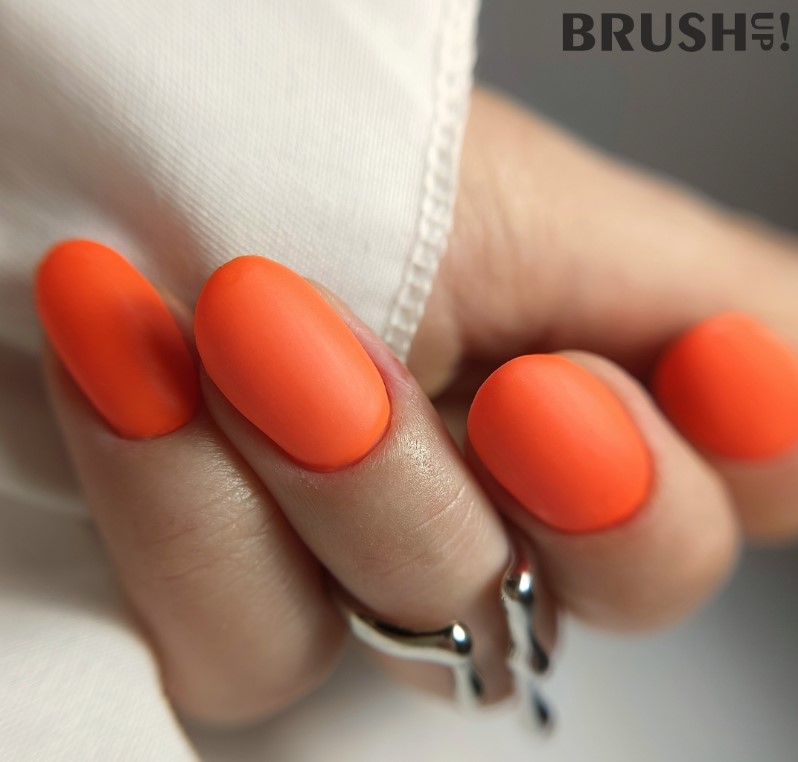 BRUSH UP! LAKIER HYBRYDOWY 5g IN THE SPOTLIGHT - obrazek 4