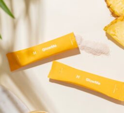 Health Labs Care GlowMe 30 saszetek smak ananas-mango